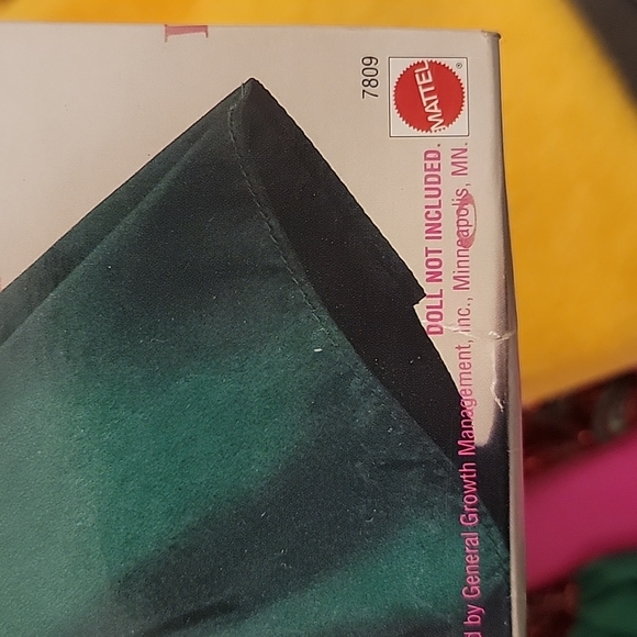 Vintage New Barbie Limited Edition Holiday Sensation Evening Gown - Picture 4 of 6